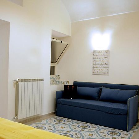 Giulia'S House Apartments Sant'Antonio Abate Luaran gambar